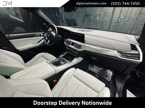Used 2023 BMW X5 M50i w/ Executive Package AWD/4WD image 19