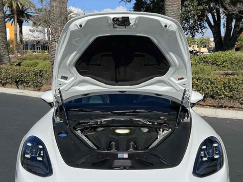 Used 2020 Porsche Panamera 4 image 83