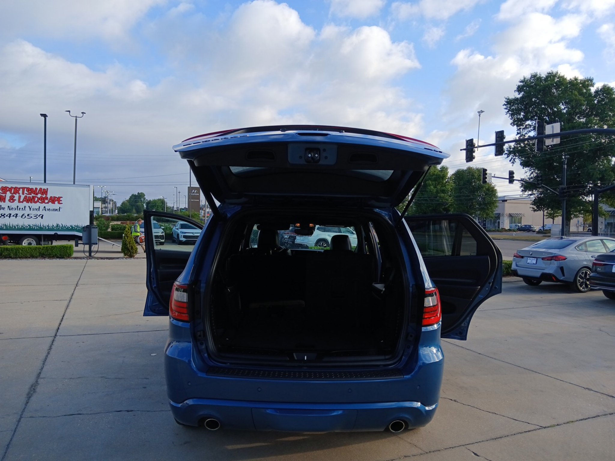 Used 2024 Dodge Durango GT RWD image 23