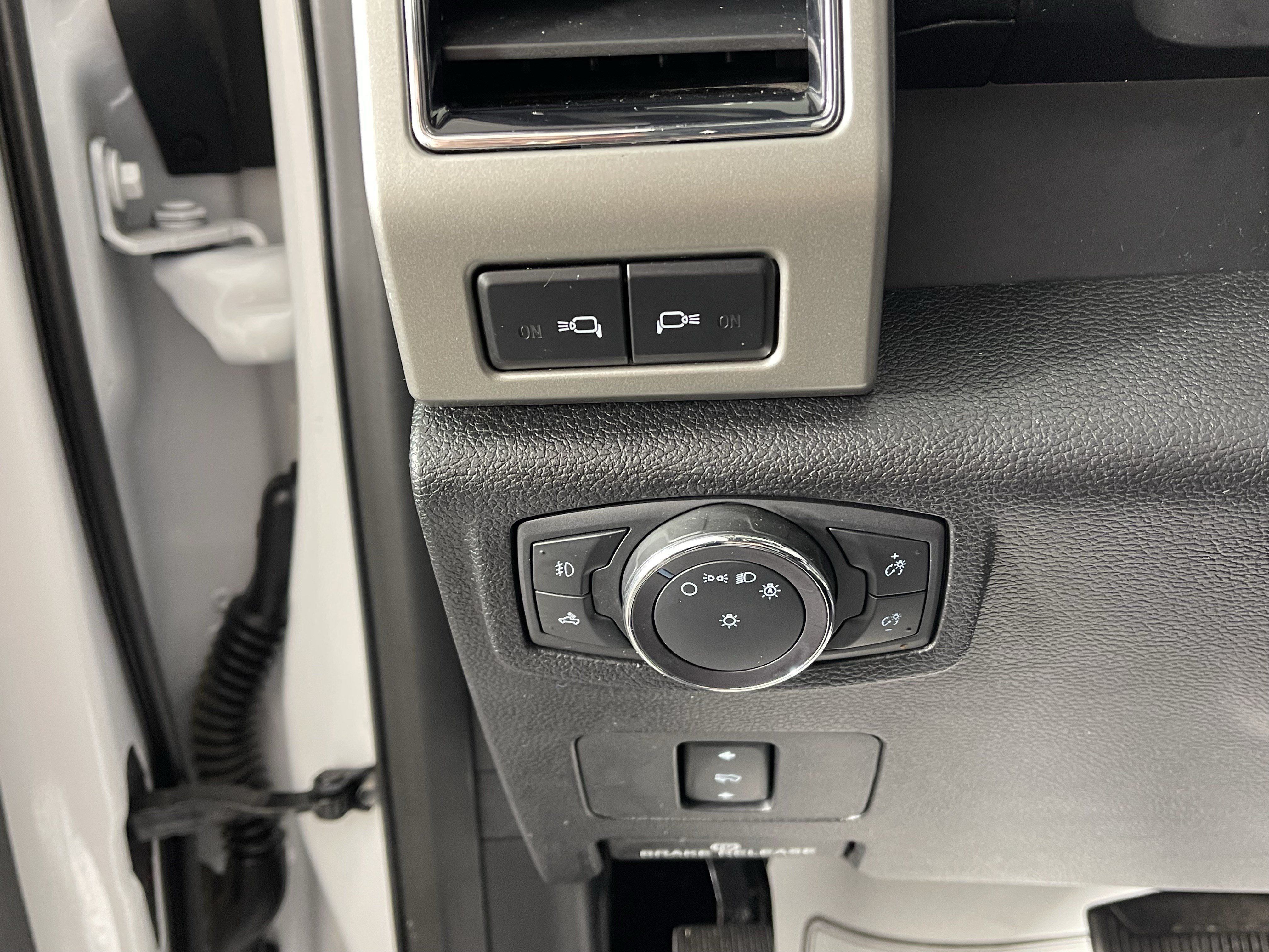Used 2020 Ford F350 Lariat w/ Lariat Value Package AWD/4WD image 20