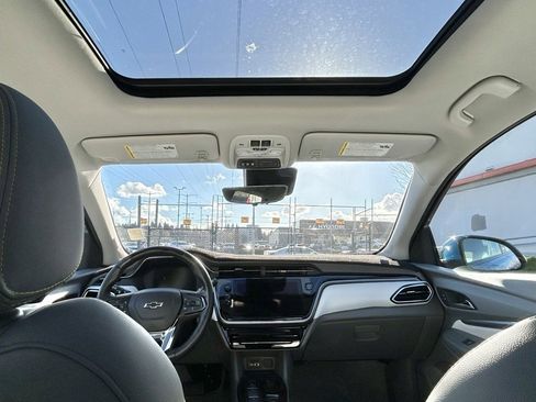 Used 2022 Chevrolet Bolt EUV Premier w/ Launch Edition image 17