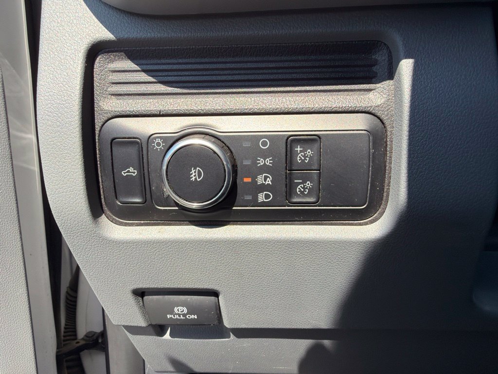 Used 2024 Ford F350 XLT AWD/4WD image 27