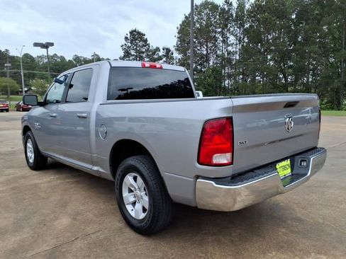 Used 2021 RAM 1500 Classic SLT RWD image 4