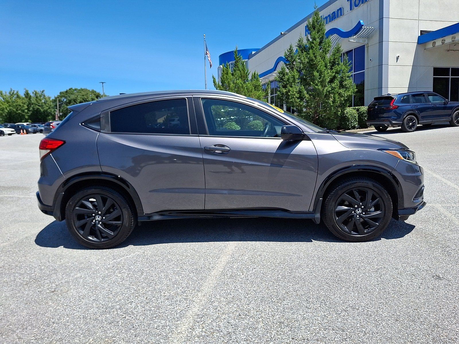 Used 2022 Honda HR-V Sport image 7