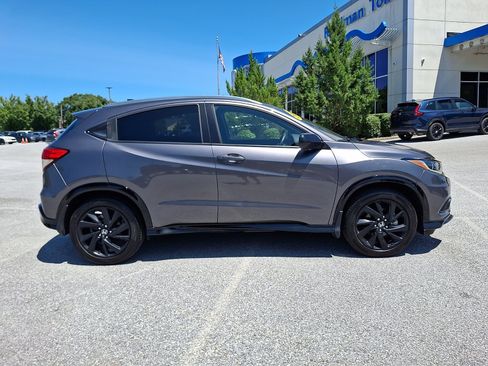 Used 2022 Honda HR-V Sport image 7
