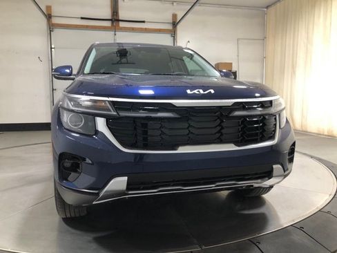 New 2026 Kia Seltos EX AWD/4WD image 2