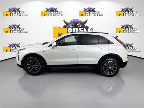 Used 2024 Cadillac XT4 Sport image 8