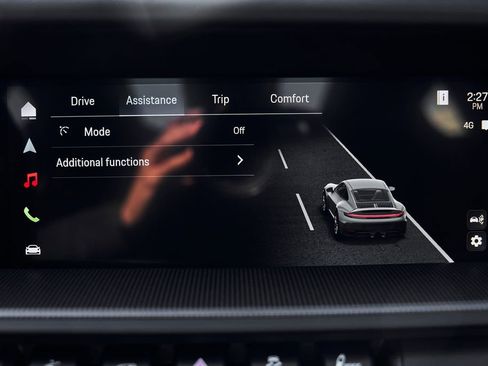 Used 2026 Porsche 911 Carrera 4 GTS AWD/4WD image 65