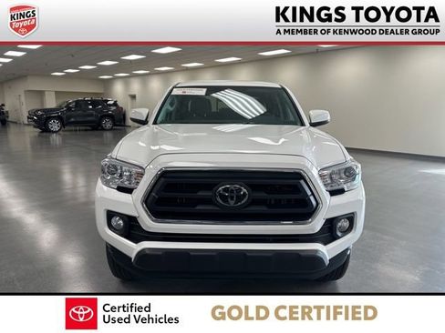 Certified 2023 Toyota Tacoma SR5 AWD/4WD image 3