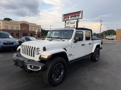 Used 2020 Jeep Gladiator Overland w/ Cold Weather Group
