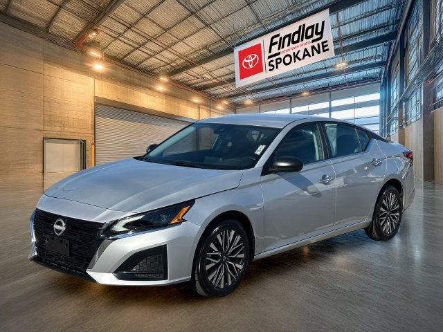 Used 2025 Nissan Altima 2.5 SV AWD/4WD image 1