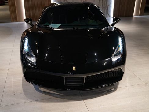 Used 2018 Ferrari 488 Spider RWD image 6