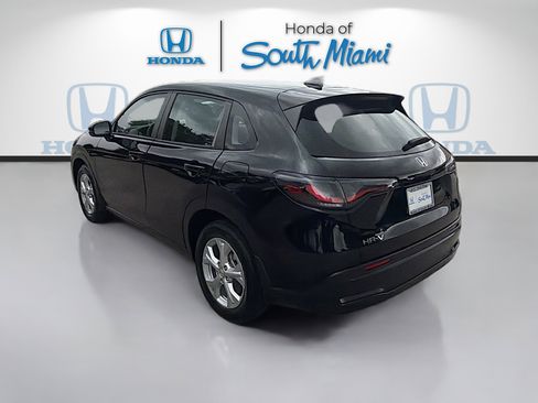 Used 2024 Honda HR-V LX image 5