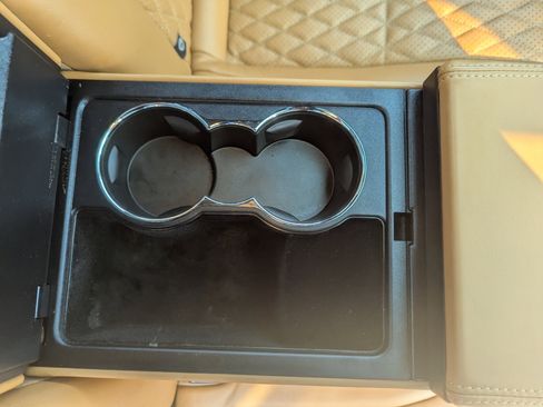 Used 2017 Jaguar XJ L Supercharged image 58