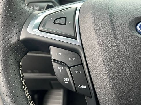 Used 2023 Ford Edge ST AWD/4WD image 29