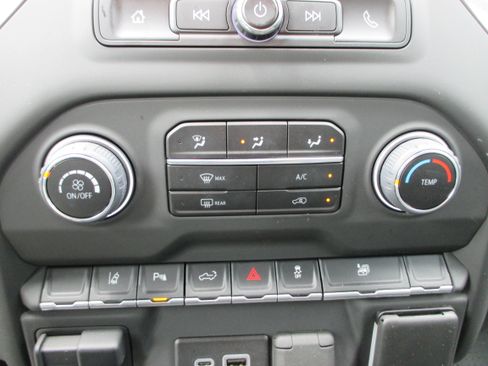 Used 2024 Chevrolet Silverado 2500 Custom w/ Custom Value Package AWD/4WD image 17