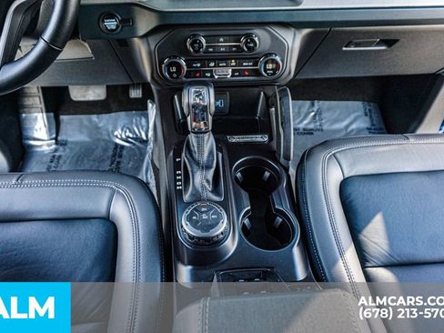 Used 2024 Ford Bronco Outer Banks image 41