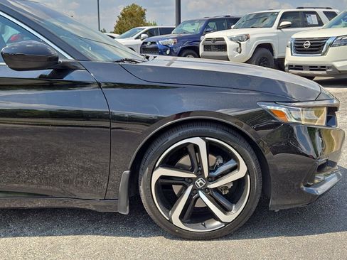 Used 2022 Honda Accord Sport image 4