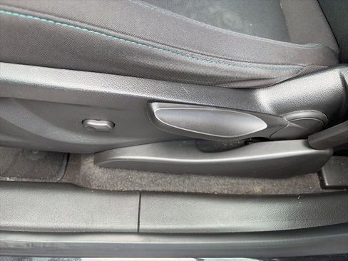 Used 2016 Chevrolet Trax LS image 17