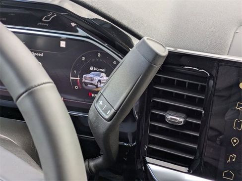 New 2026 GMC Sierra 1500 Elevation image 24