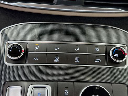 Used 2022 Hyundai Santa Fe SEL w/ Cargo Package image 16