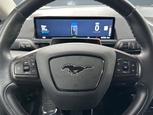Used 2023 Ford Mustang Mach-E Select image 17