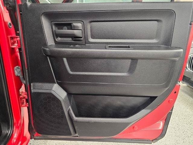 Used 2014 RAM 1500 Express AWD/4WD image 34