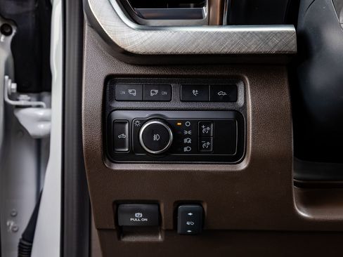 Used 2024 Ford F350 King Ranch image 22