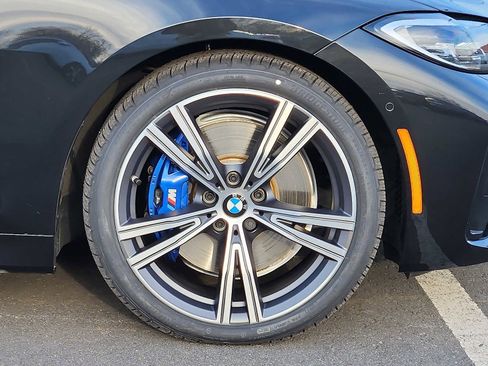 Used 2024 BMW 440i xDrive M440i xDrive w/ Premium Package image 7