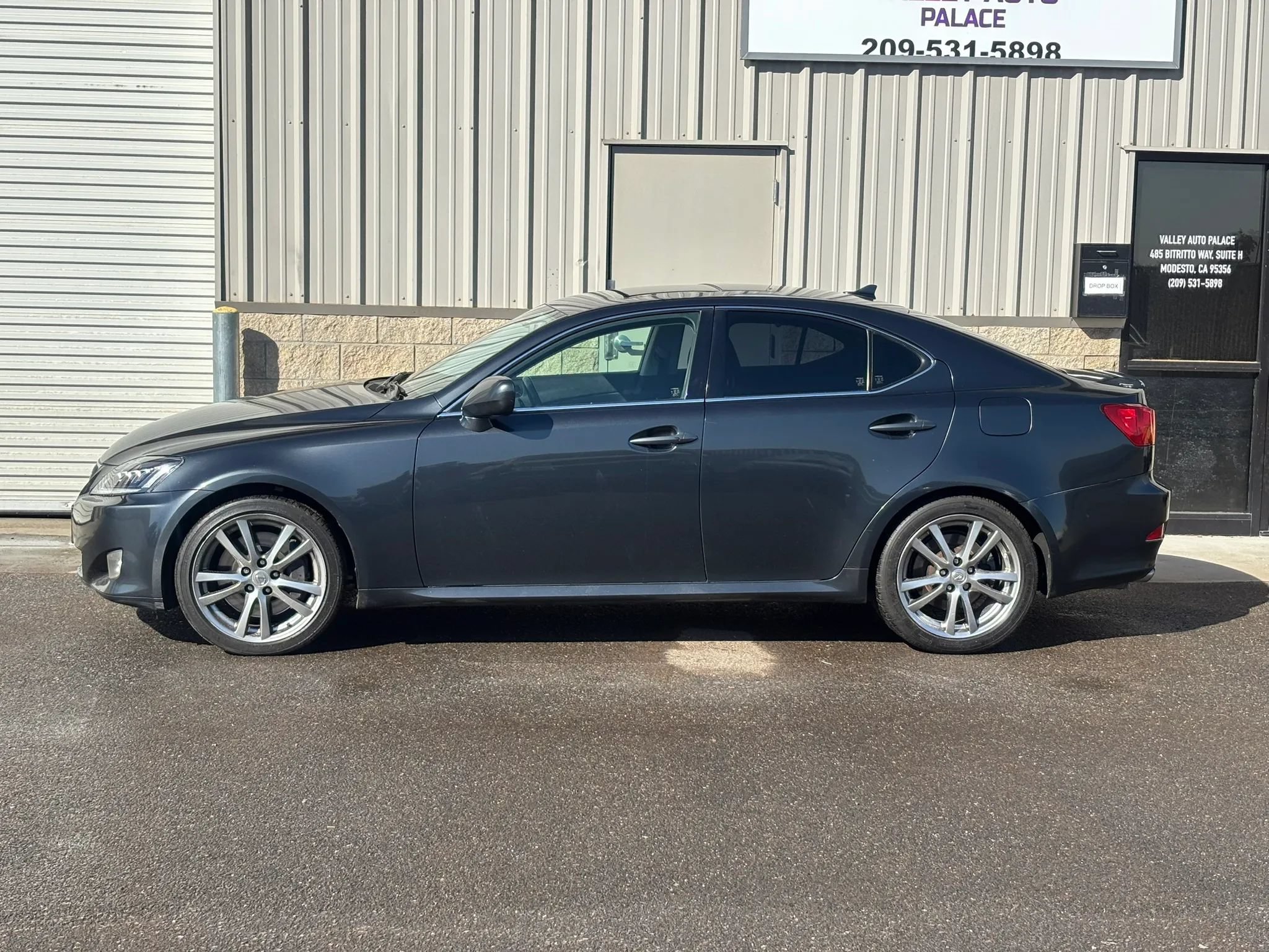 Used 2008 Lexus IS 350 RWD image 6