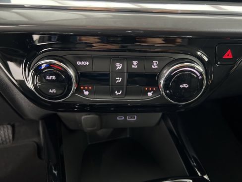 New 2026 Chevrolet Trax ACTIV w/ Driver Confidence Package image 16