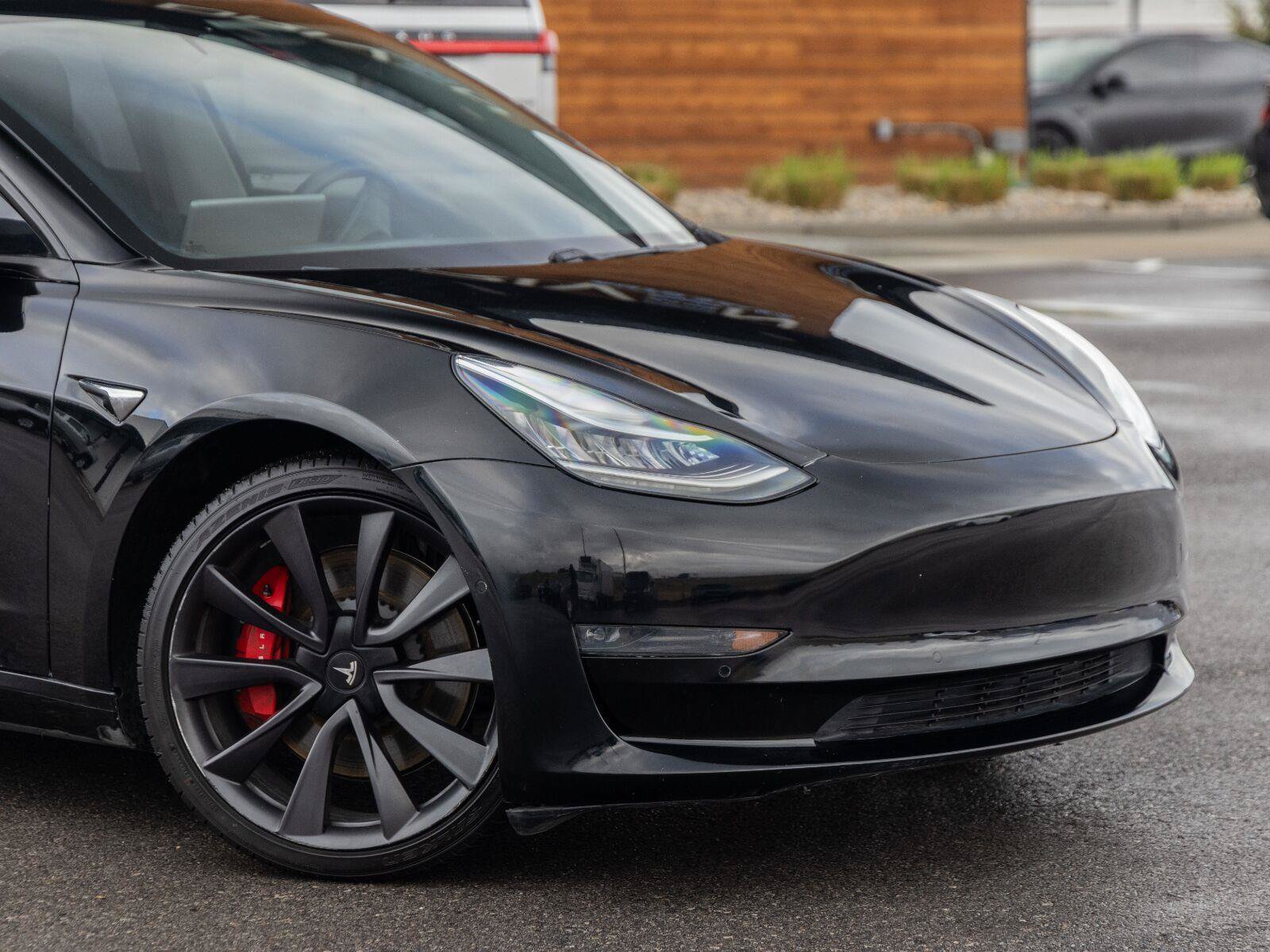 Used 2020 Tesla Model 3 Performance AWD/4WD image 3