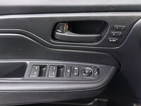 Used 2025 Honda Odyssey EX-L image 38