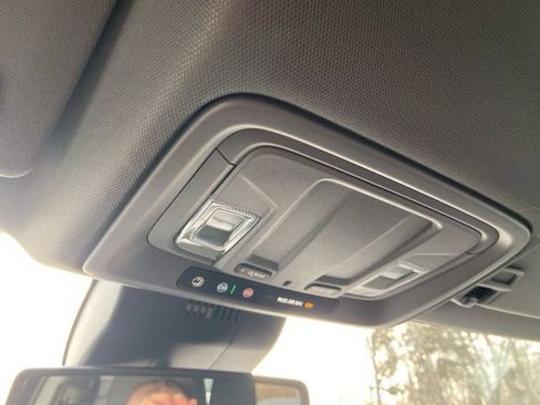 Used 2025 GMC Sierra 3500 Pro image 24