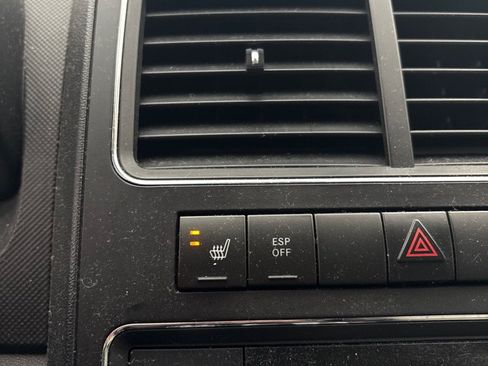 Used 2009 Dodge Journey R/T w/ Entertainment Group #2 AWD/4WD image 20