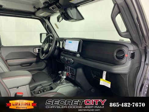 New 2026 Jeep Gladiator Rubicon AWD/4WD image 32