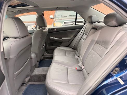 Used 2003 Honda Accord EX image 16