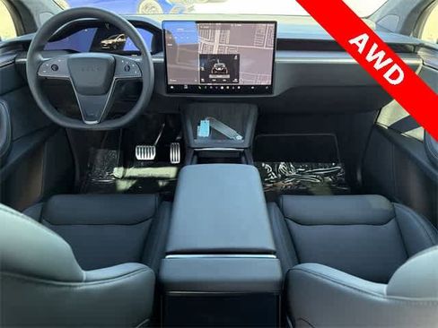 Used 2026 Tesla Model X image 2