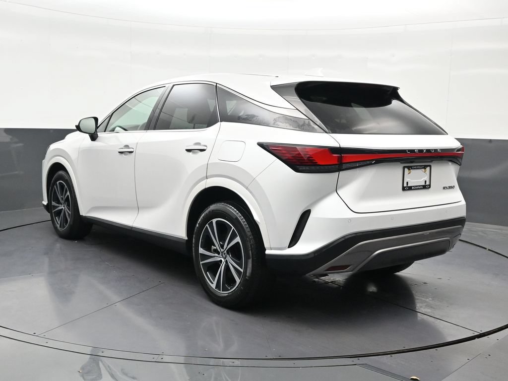 Used 2024 Lexus RX 350 FWD w/ Technology Package image 3