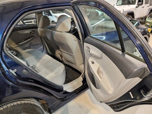 Used 2011 Toyota Corolla LE image 23