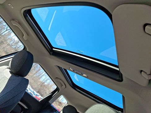 Used 2020 MINI Cooper Clubman S image 14