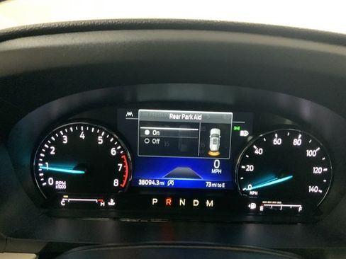 Used 2020 Ford Explorer XLT w/ Equipment Group 202A AWD/4WD image 34