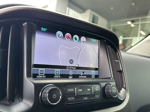 Used 2016 Chevrolet Colorado Z71 image 24