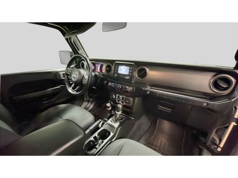 Used 2019 Jeep Wrangler Unlimited Sport S AWD/4WD image 17
