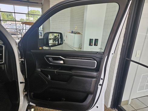 Used 2023 RAM 1500 Big Horn AWD/4WD image 13