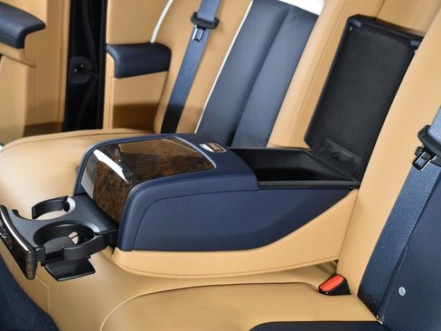Certified 2025 Rolls-Royce Ghost AWD/4WD image 33