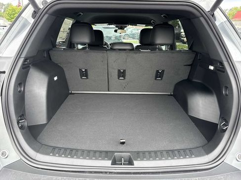 New 2026 Chevrolet Equinox ACTIV w/ Convenience Package III AWD/4WD image 25