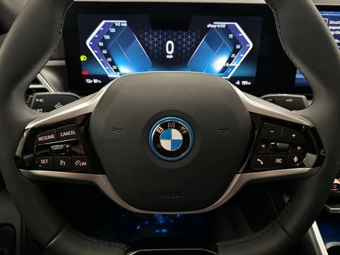 Used 2025 BMW i4 eDrive40 w/ Premium Package image 23