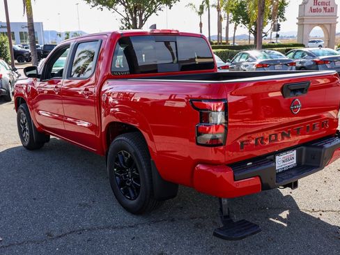 New 2026 Nissan Frontier SV w/ Tow Package image 6