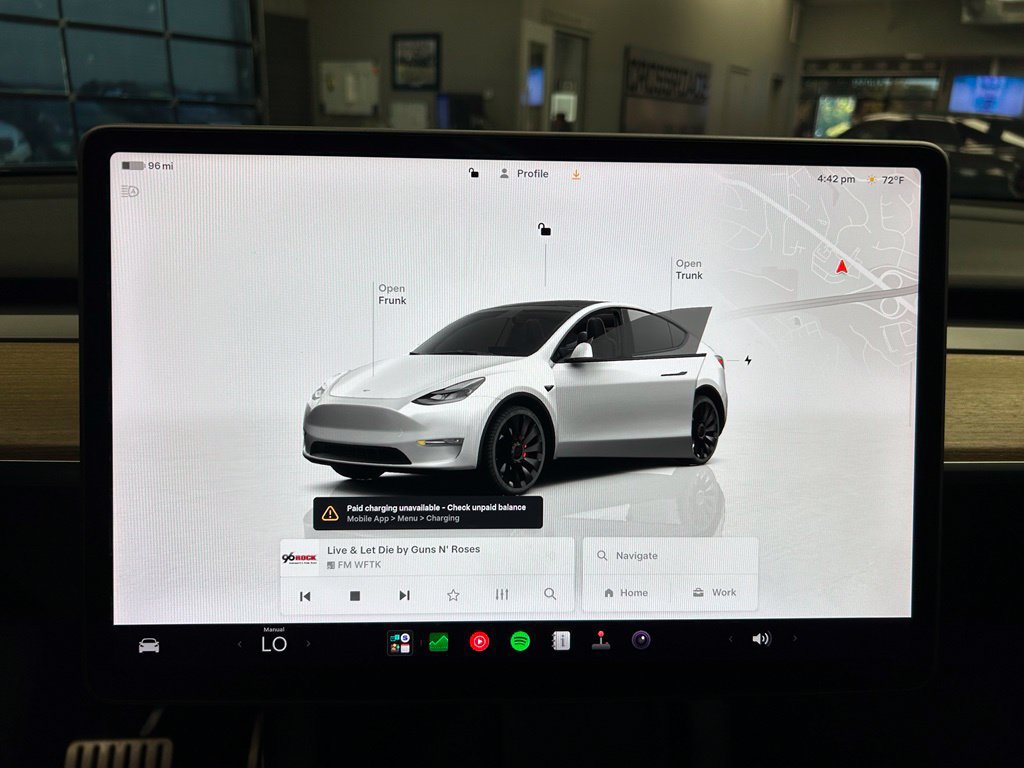 Used 2022 Tesla Model Y Performance AWD/4WD image 14